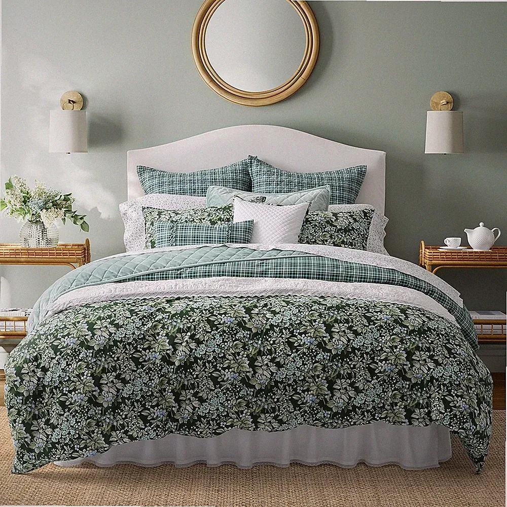 Queen Comforter Set, Cotton Reversible Bedding Set, Includes Matching Shams wi