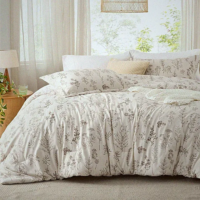 Queen Size Down Comforter Set - Beige 3-Piece Floral Bedding Set